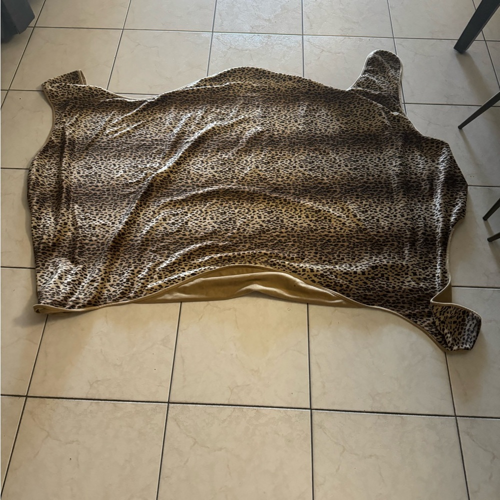 Leopard blanket